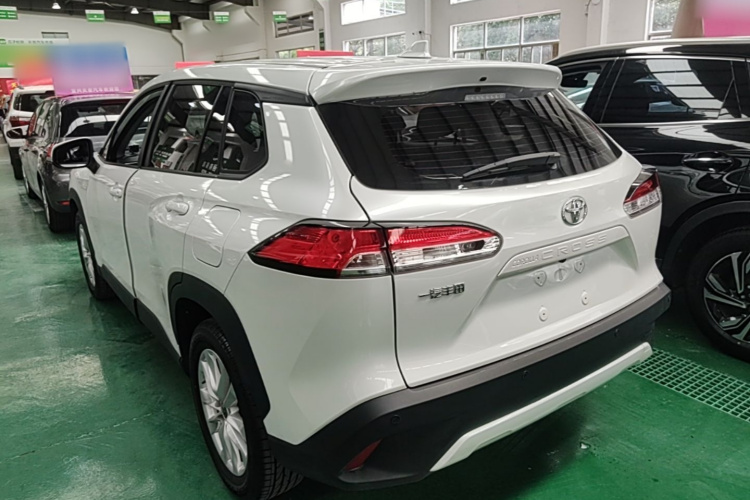 Toyota Corolla Cross 2025 #5 Toyota Corolla Cross 2025 car image #5