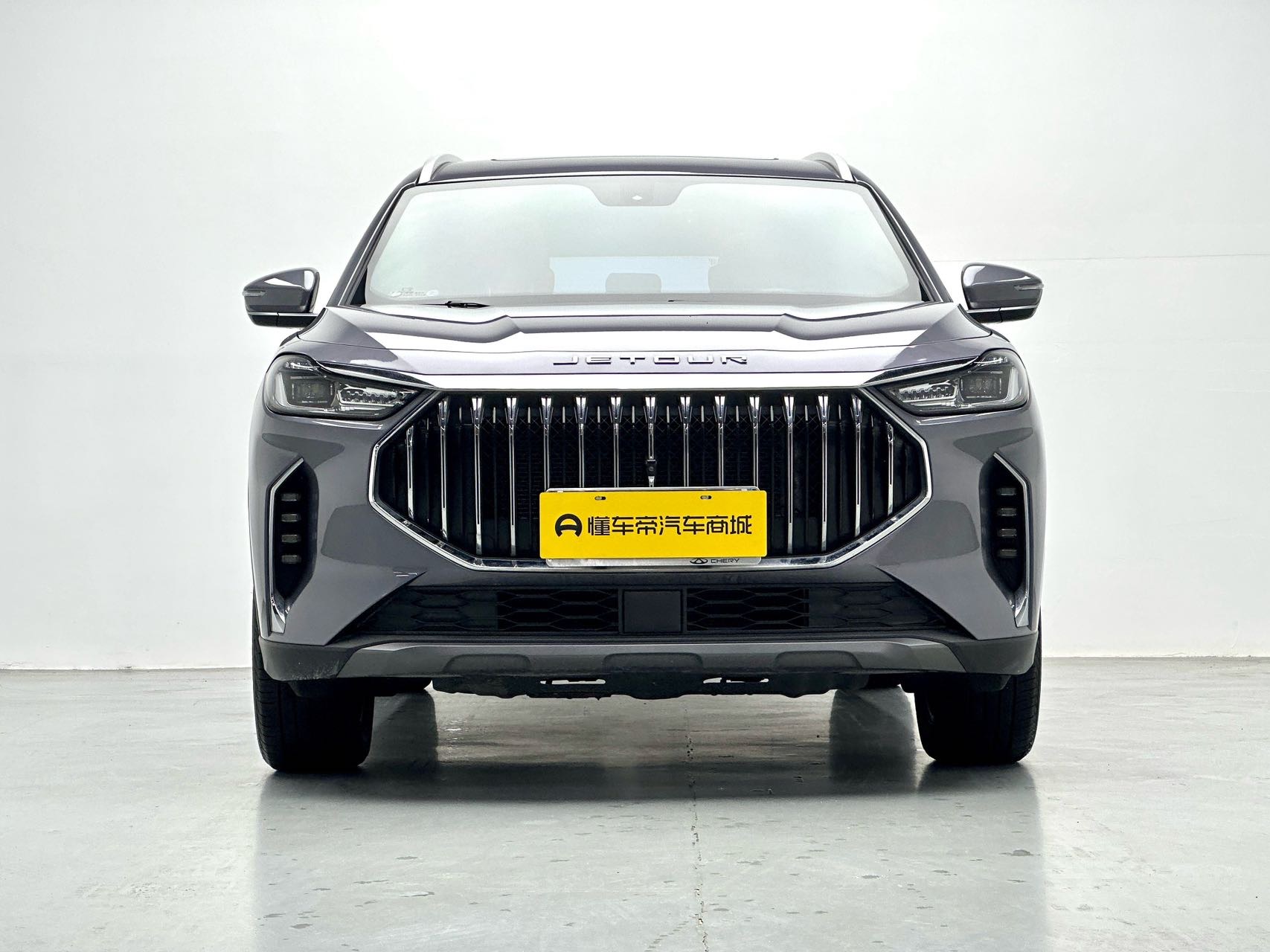 Jetour X70 PLUS 2025 #2 Jetour X70 PLUS 2025 car image #2