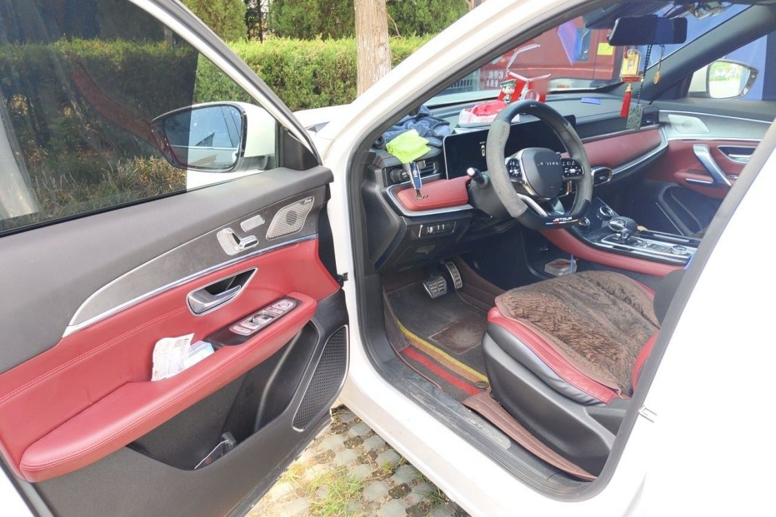 Jetour X70 PLUS 2022 #23 Jetour X70 PLUS 2022 car image #23