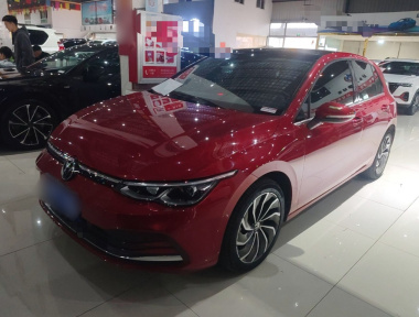Volkswagen Golf 2022 car image 