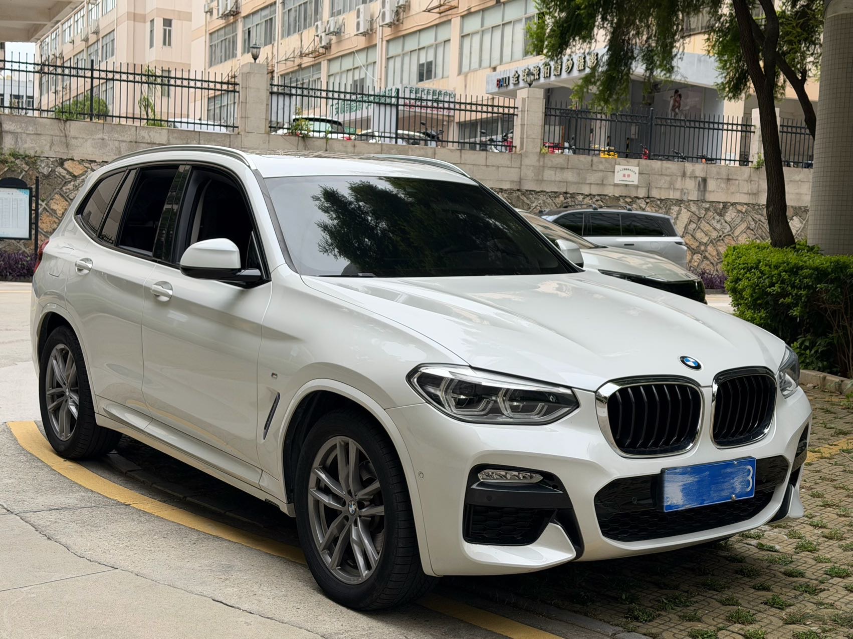 BMW X3 2019 #3 BMW X3 2019 car image #3