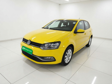 Volkswagen Polo 2015 Volkswagen Polo 2015 car image