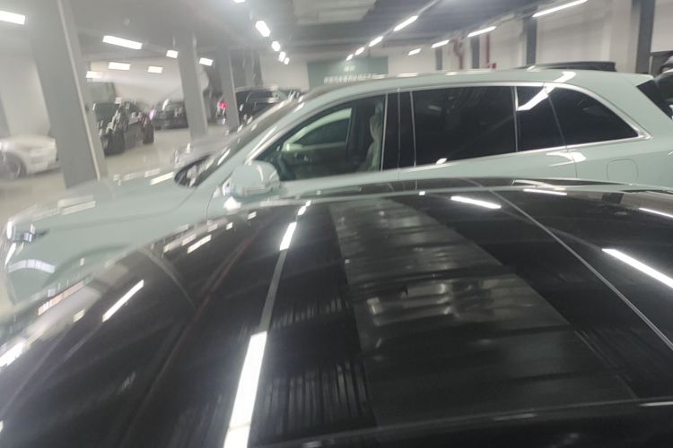 Tesla Model 3 2023 car image #25