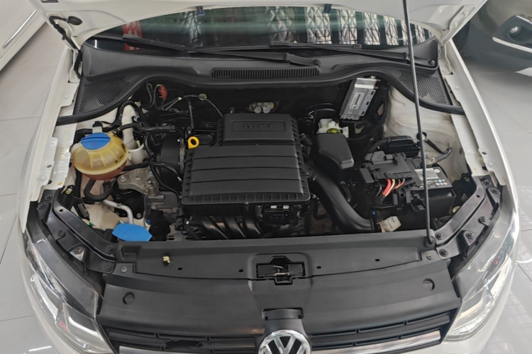 Volkswagen Polo 2016 #20 Volkswagen Polo 2016 car image #20