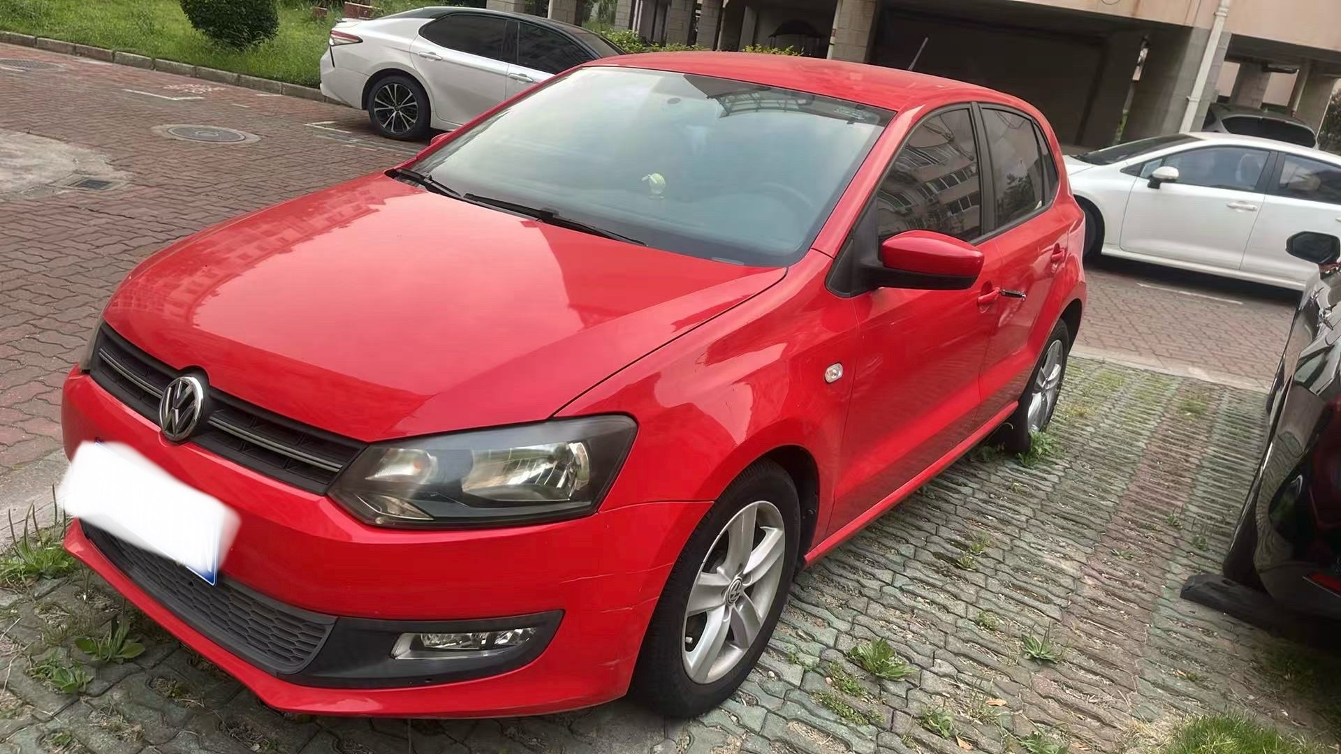 Volkswagen Polo 2012 Volkswagen Polo 2012 car image