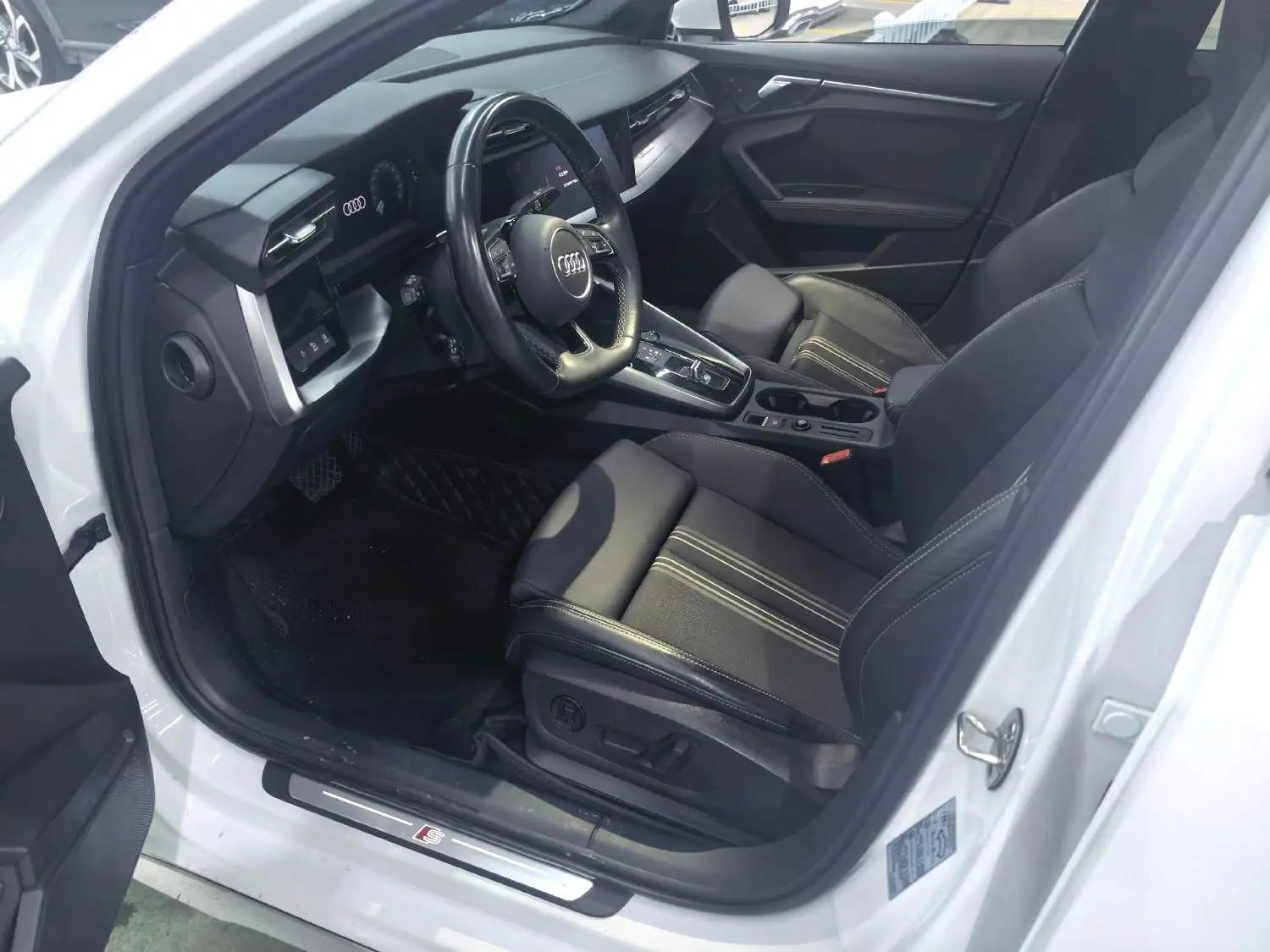 Audi A3 2023 car image #5