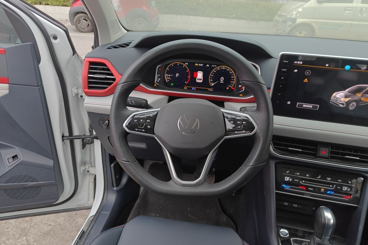 Volkswagen Tharu 2023 imagem de carro #15