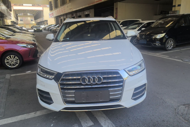 Audi Q3 2017 #3 Audi Q3 2017 car image #3