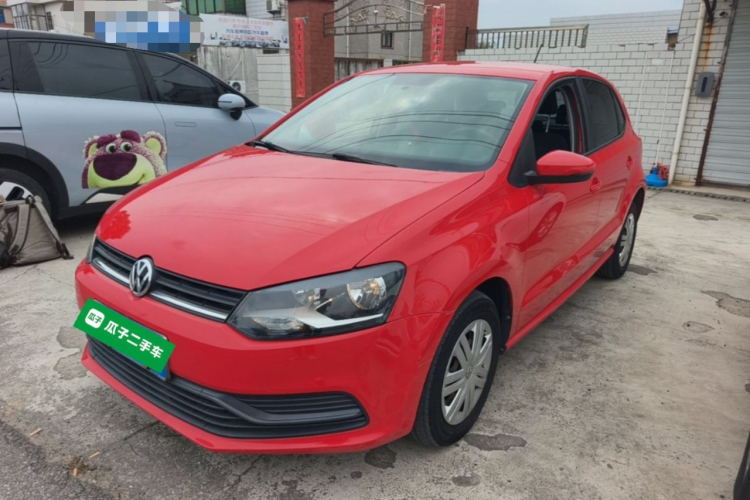 Volkswagen Polo 2017 car image #2