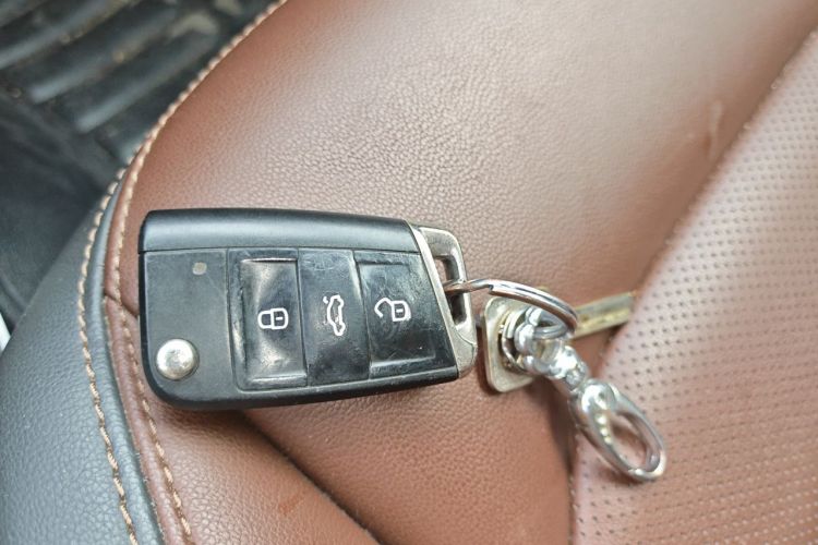 Volkswagen Lavida 2018 #11 Volkswagen Lavida 2018 car image #11