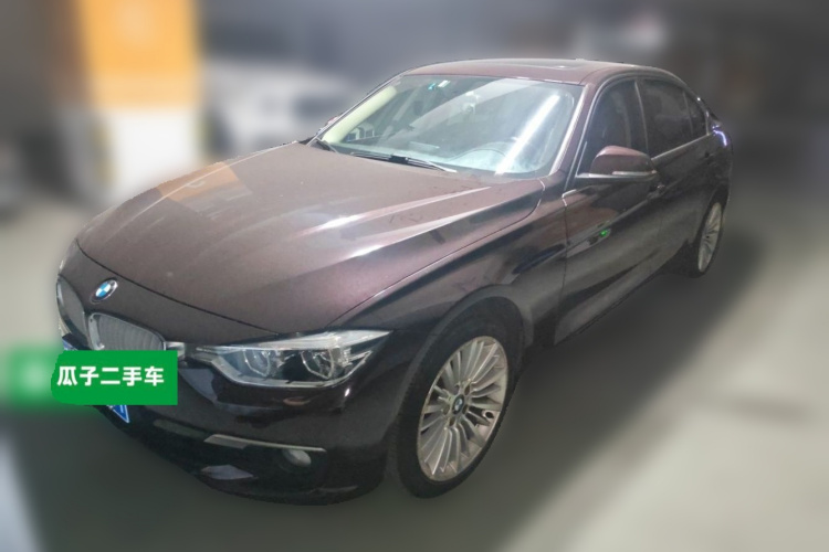 BMW 3 Series 2018 #2 BMW 3 Series 2018 car image #2