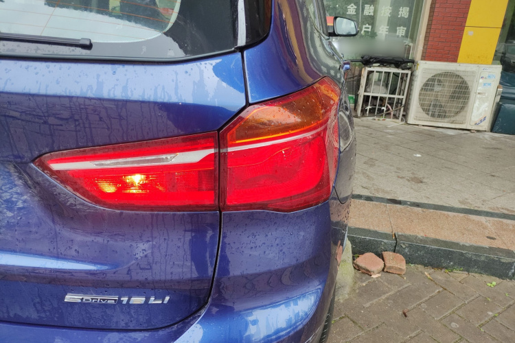 BMW X1 2019 #8 BMW X1 2019 car image #8