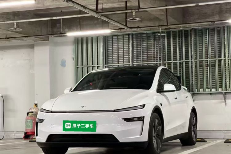 Tesla Model Y 2025 #2 Tesla Model Y 2025 imagen de coche #2
