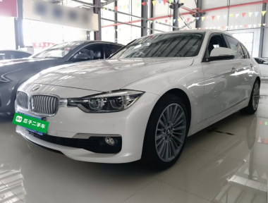 BMW 3 Series 2018 BMW 3 Series 2018 immagine di auto