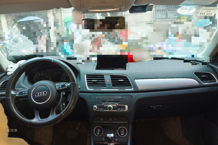 Audi Q3 2016 car image #11
