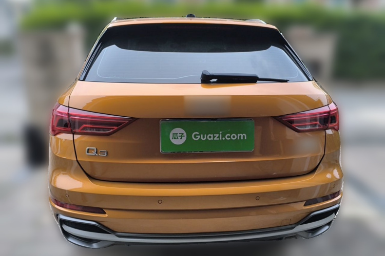 Audi Q3 2020 car image #4