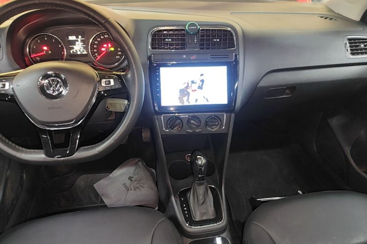 Volkswagen Polo 2016 #14 Volkswagen Polo 2016 car image #14