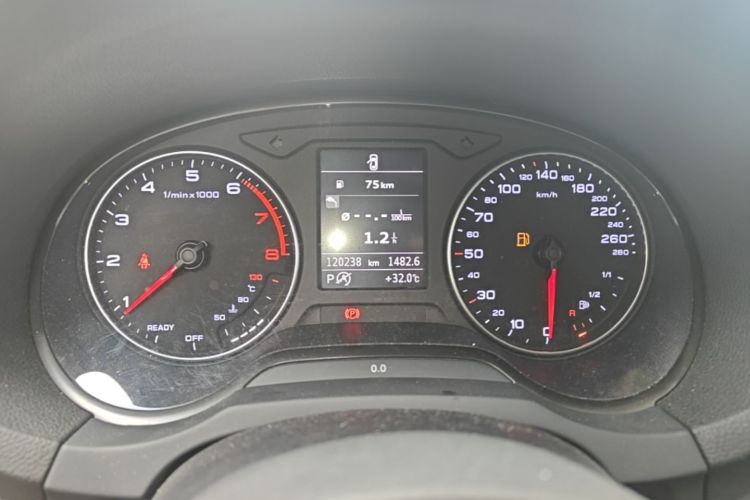 Audi A3 2017 #12 Audi A3 2017 car image #12