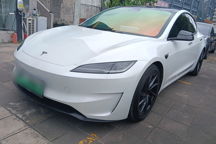 Tesla Model 3 2024 #2 Tesla Model 3 2024 car image #2
