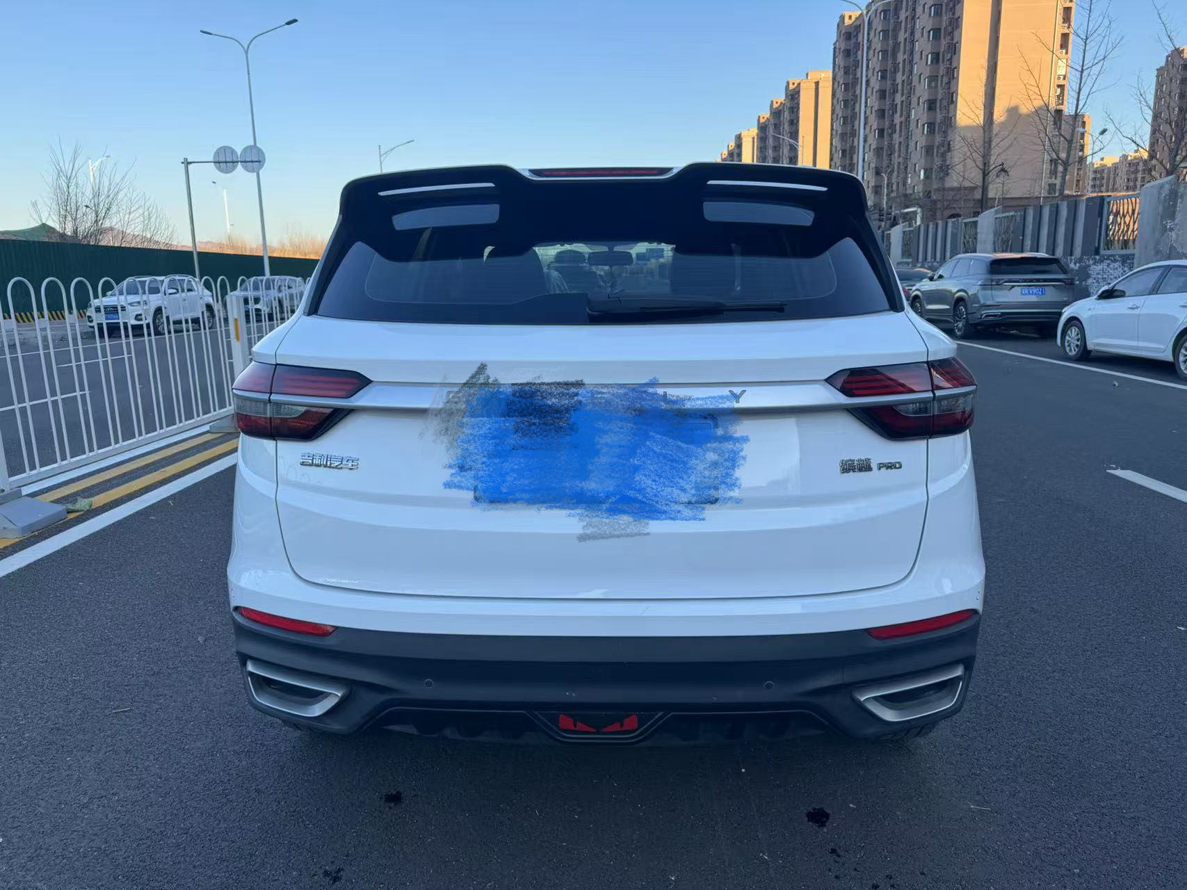 GEELY Coolray 2020 car image #3