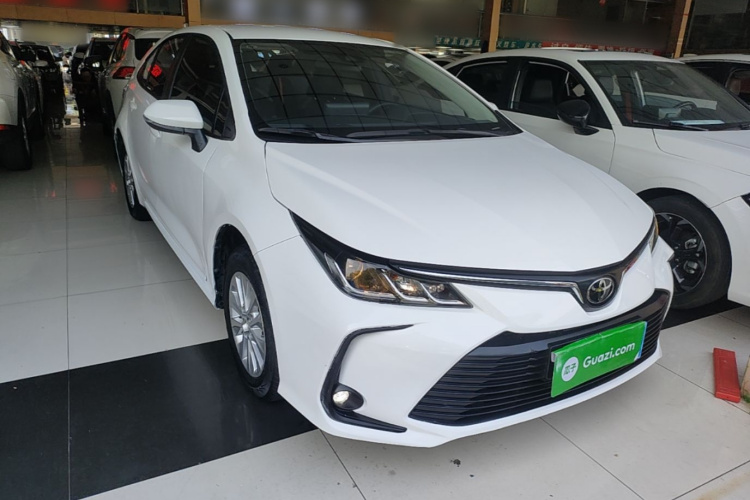 Toyota Corolla 2023 imagen de coche #4