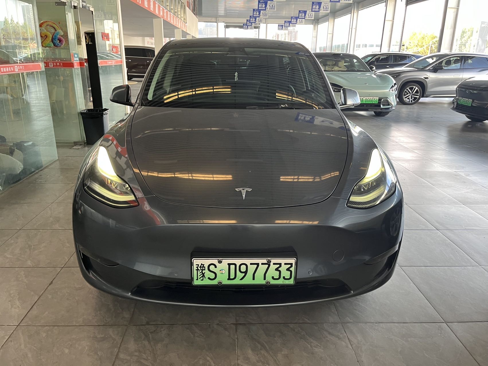 Tesla Model Y 2024 car image #3