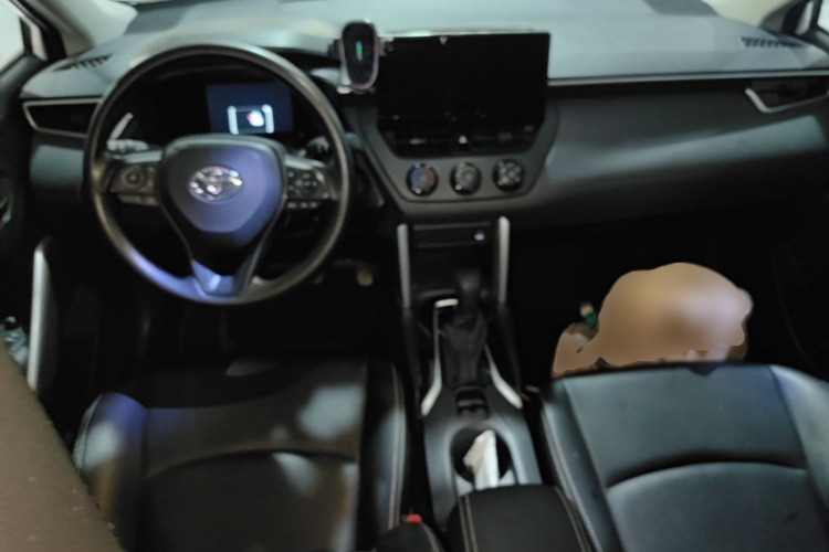 Toyota Corolla Cross 2024 صورة سيارة #10