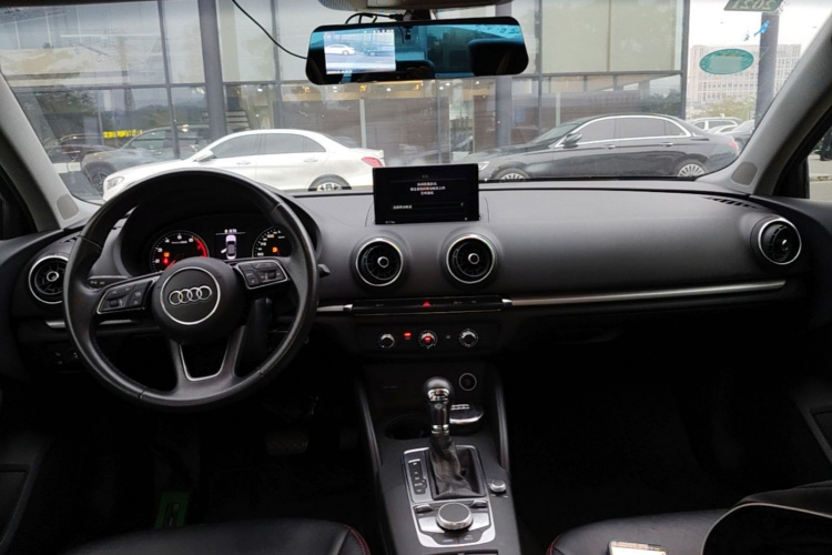 Audi A3 2019 #11 Audi A3 2019 car image #11