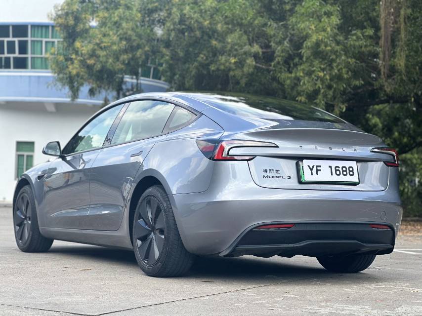 Tesla Model 3 2025 #6 Tesla Model 3 2025 car image #6
