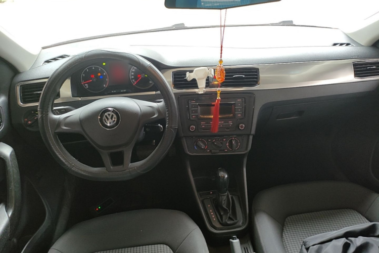 Volkswagen Santana 2020 car image #10