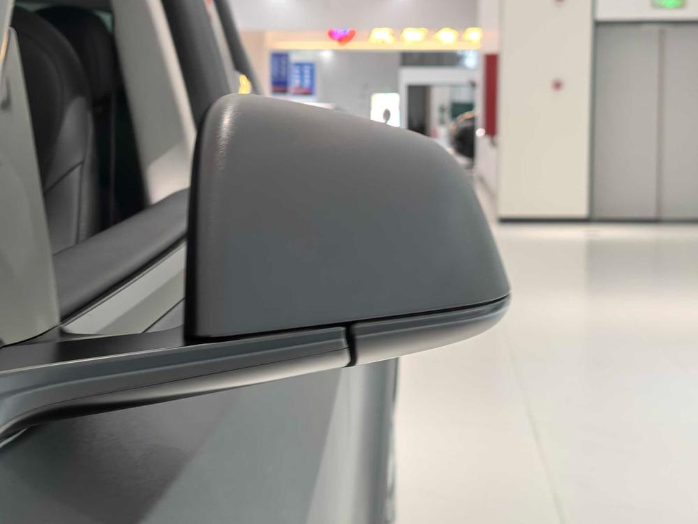 Tesla Model Y 2022 #13 Tesla Model Y 2022 car image #13