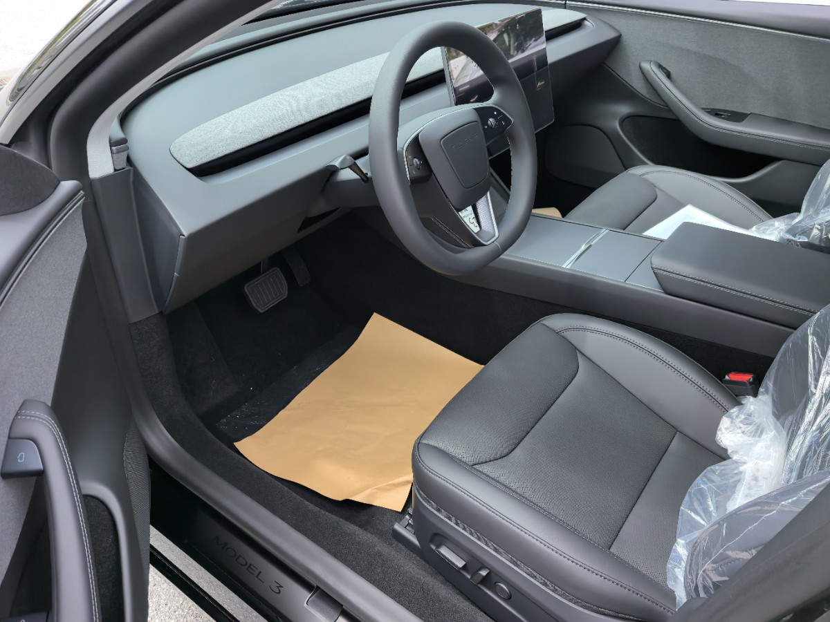Tesla Model 3 2026 #2 Tesla Model 3 2026 car image #2