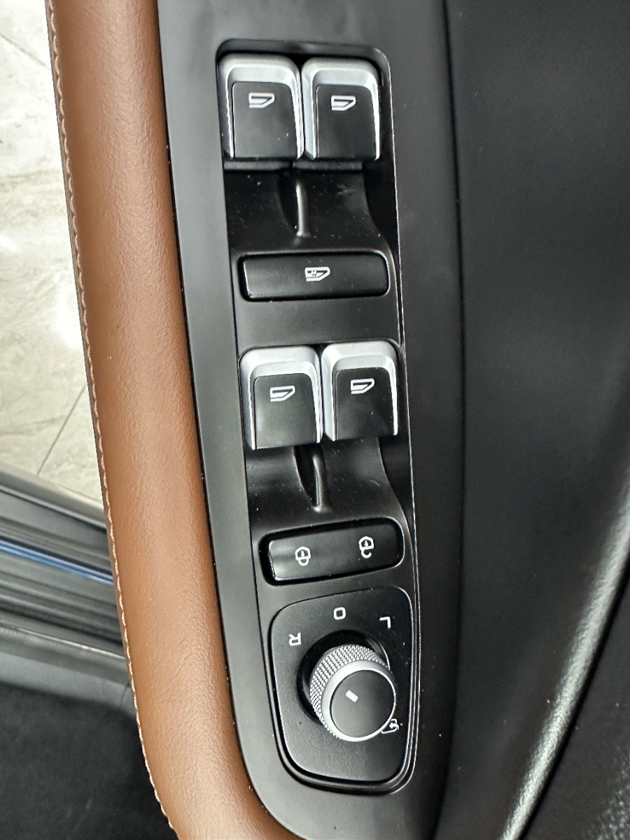 GEELY Vision X6 2022 #11 GEELY Vision X6 2022 car image #11