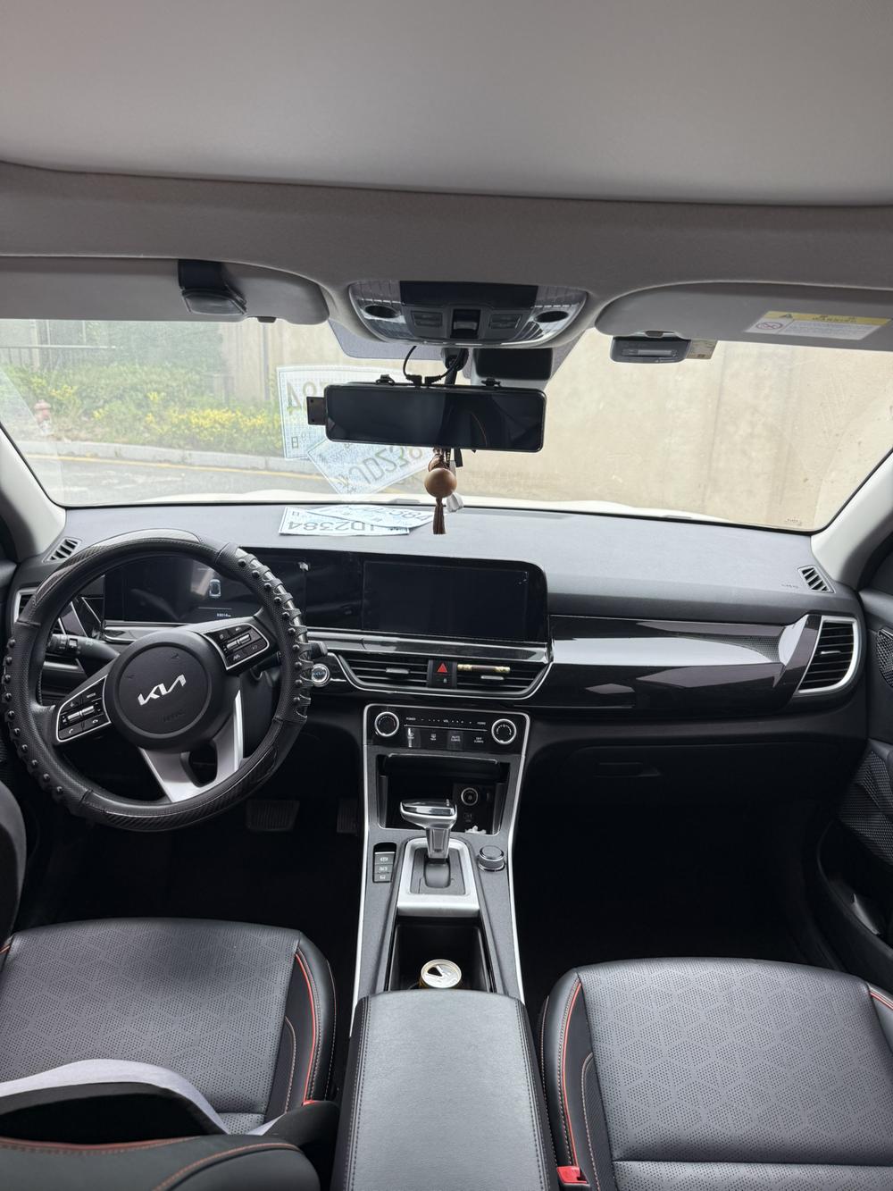 Kia Seltos 2023 image de voiture #7