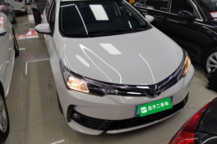 Toyota Corolla 2018 car image #3