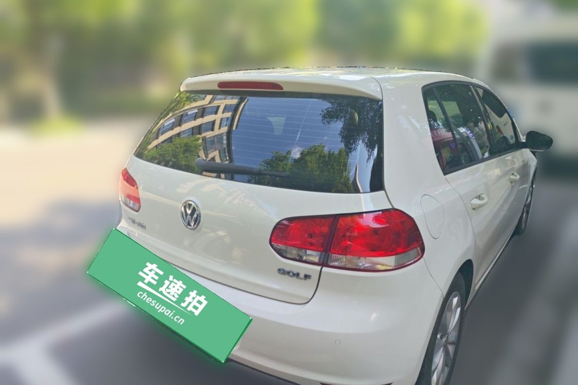 Volkswagen Golf 2014 car image #4