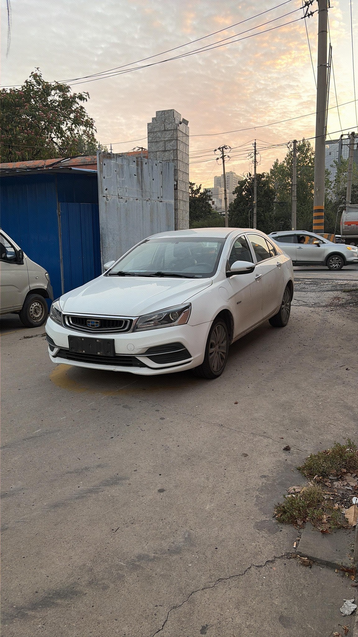GEELY Emgrand New Energy 2018 car image 