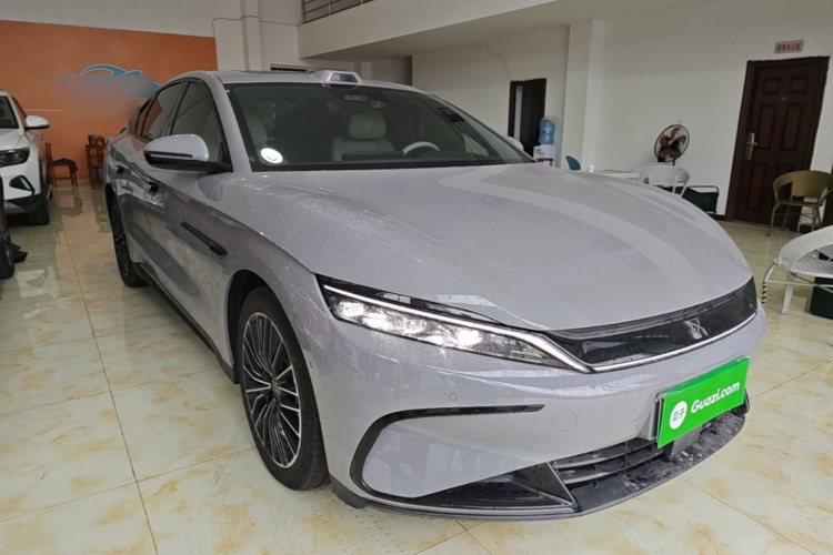 BYD Han 2025 #4 BYD Han 2025 car image #4