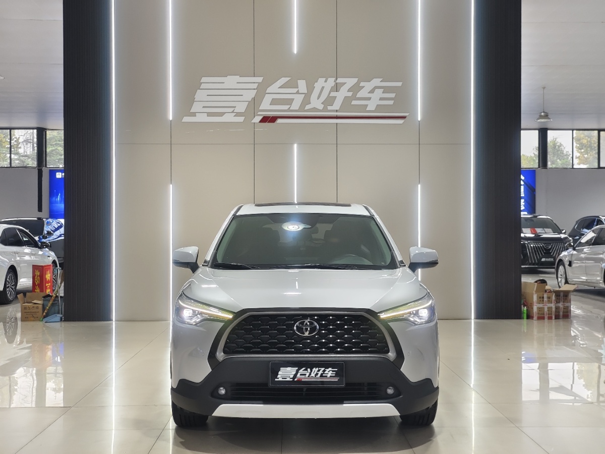 Toyota Corolla Cross 2023 изображение автомобиля #2