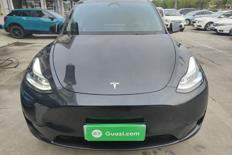 Tesla Model Y 2024 car image #3
