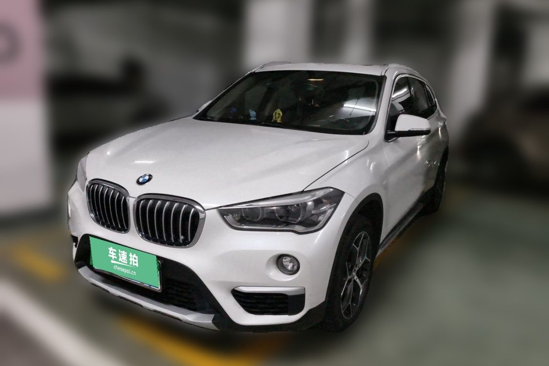 BMW X1 2018 BMW X1 2018 car image