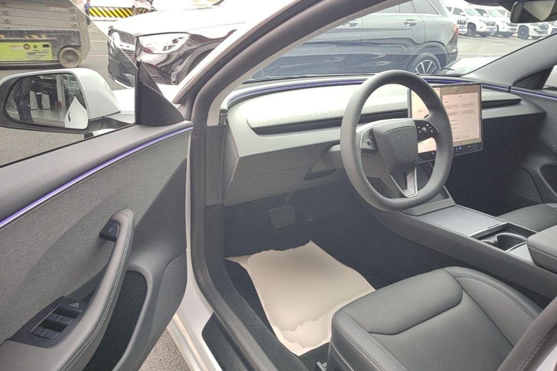 Tesla Model 3 2025 #12 Tesla Model 3 2025 car image #12