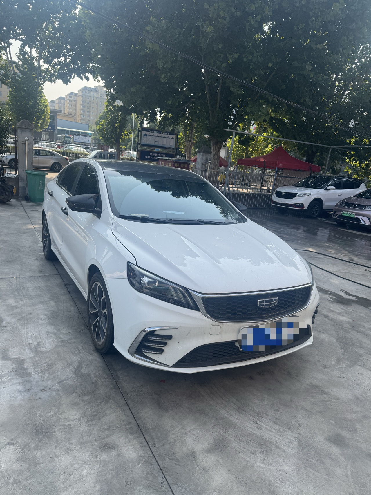 GEELY Binray 2021 immagine di auto #2