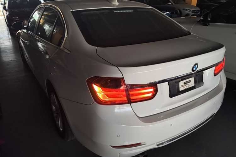 BMW 3 Series 2014 image de voiture #7
