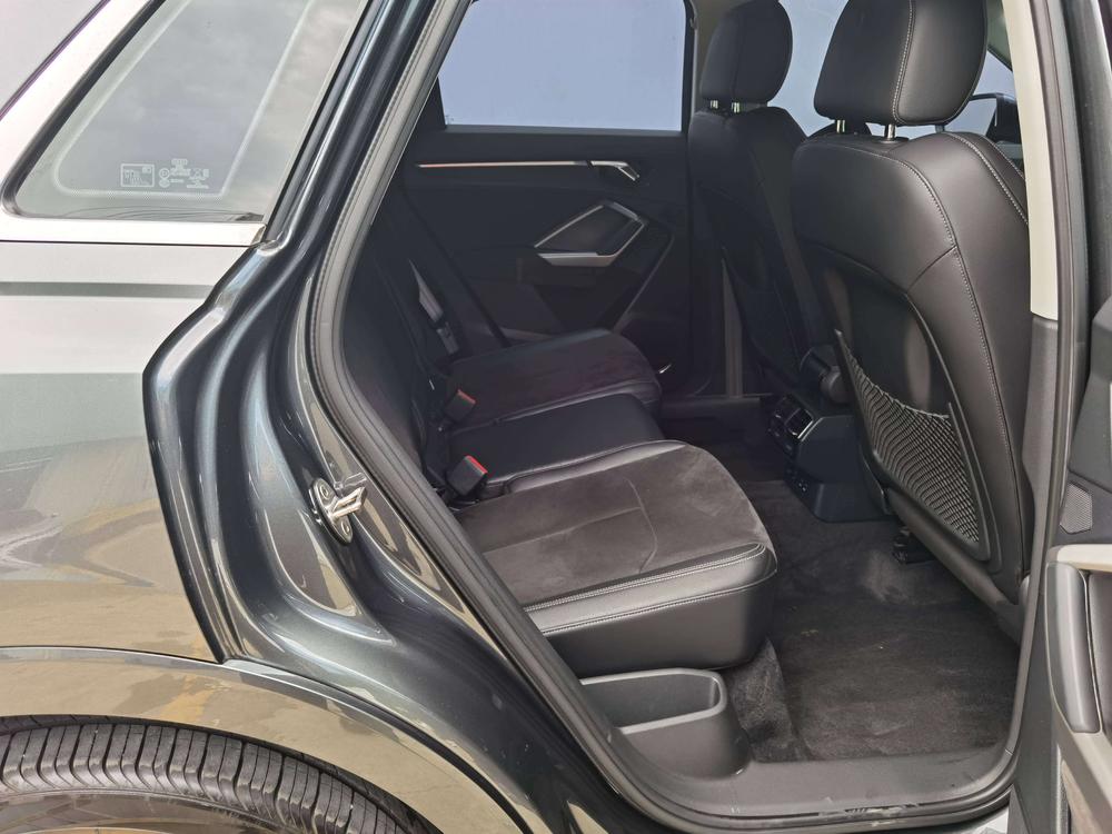 Audi Q3 2019 #27 Audi Q3 2019 car image #27