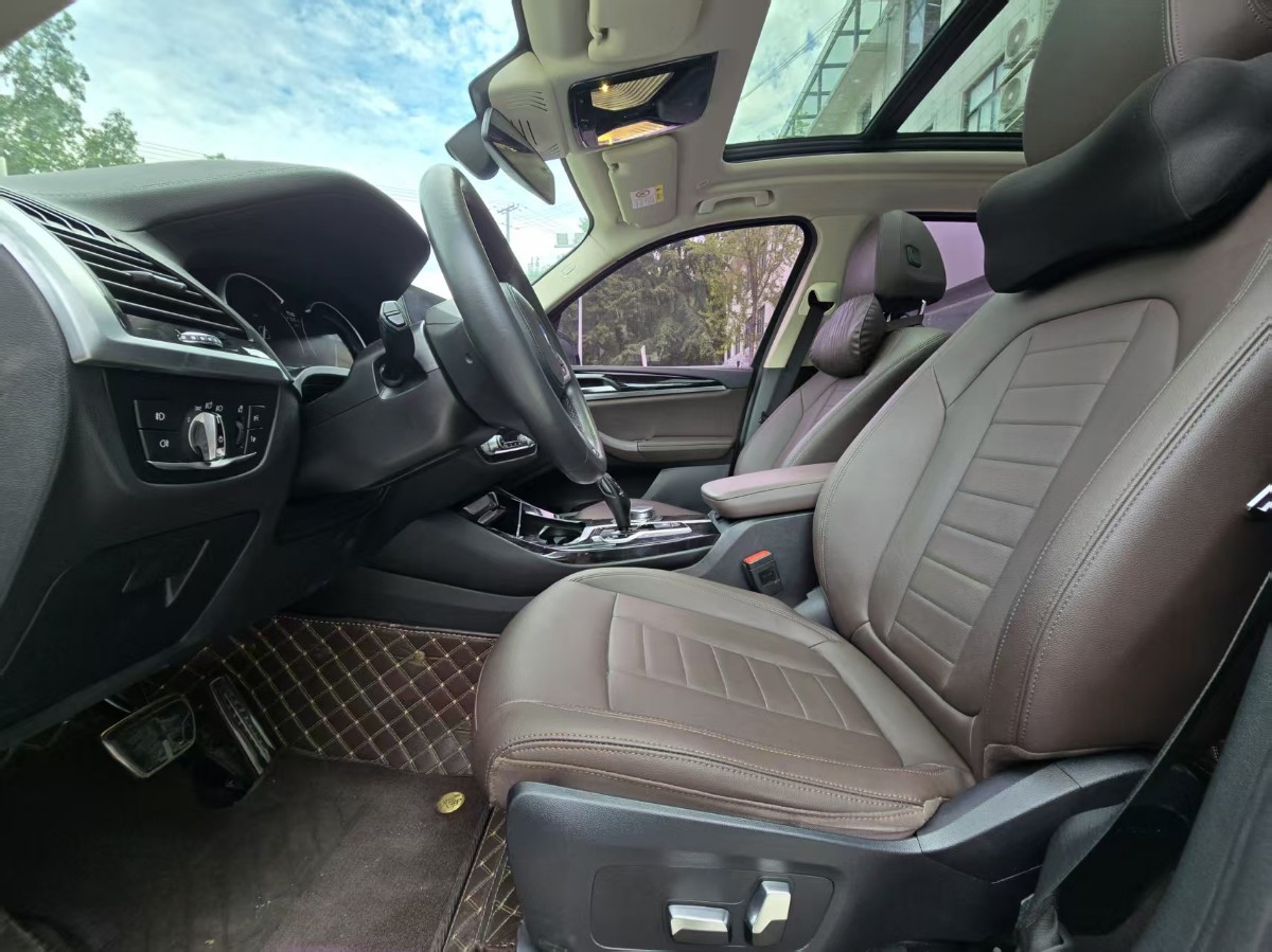BMW X3 2018 #5 BMW X3 2018 car image #5