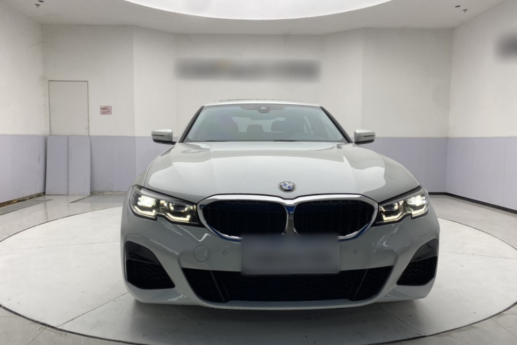 BMW 3 Series 2020 #3 BMW 3 Series 2020 car image #3