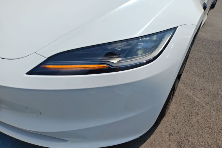 Tesla Model 3 2024 #23 Tesla Model 3 2024 car image #23
