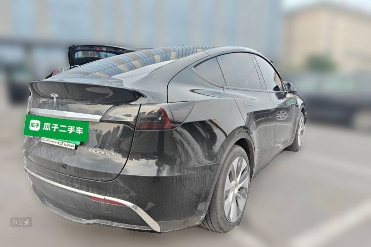 Tesla Model Y 2023 #7 Tesla Model Y 2023 car image #7