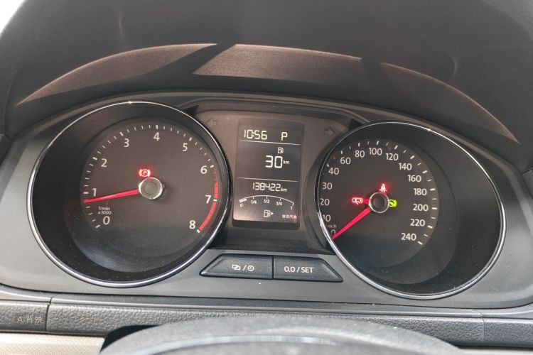 Volkswagen Lavida 2016 car image #13